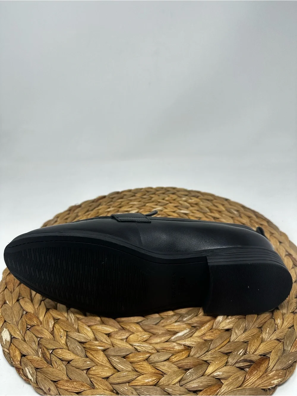 COLE HAAN Stassi Leather Penny Loafer Black Size 8 Women's